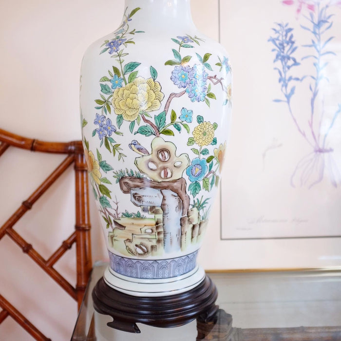 Large Floral Chinoiserie Lamp
