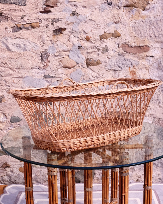 Extra Large Wicker Basket/Basinette