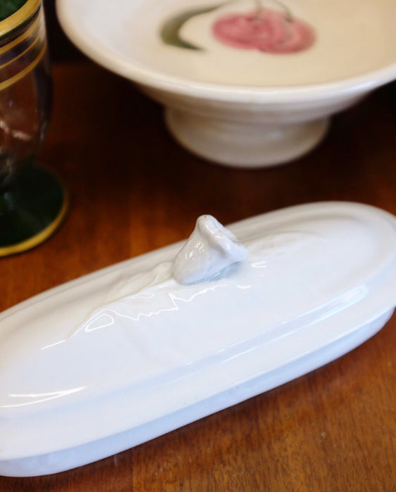 White Porcelain Toothbrush Dish